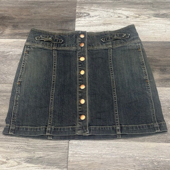GAP Dresses & Skirts - Vintage Y2K 2000s Gap Dark Wash‎ Blue Womens 6 Button A Line Denim Mini Skirt